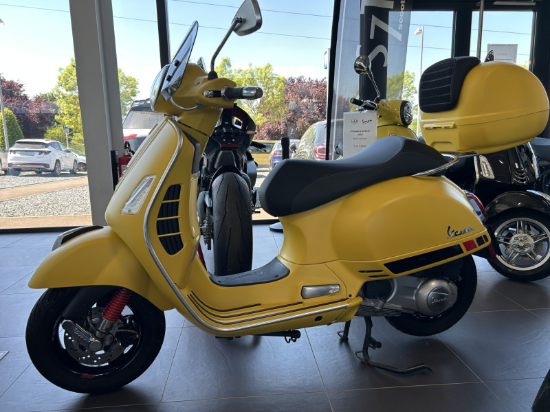 Vespa GTS 300 Super Sport