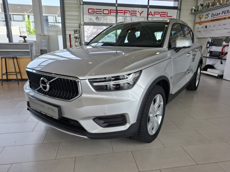 Volvo XC40 D3 MOMENTUM HARMAN KARDON CUIR NAVI