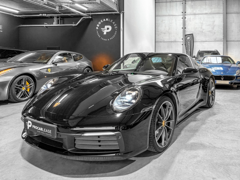 Porsche 992 911 TARGA 4/ PASM/ PCM/ APPLE CARPLAY/ ECHAPEMMENT SPORT / ROUES DIRECTRICES /