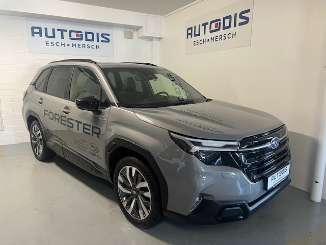 Subaru Forester 2.0 E-BOXER PREMIUM BLACK 4WD AUT