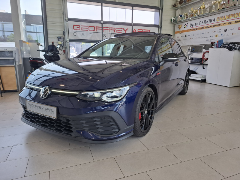Volkswagen Golf GTI CLUBSPORT NURBURGRING DCC HARMAN KARDON HEAD UP PANO NAVI