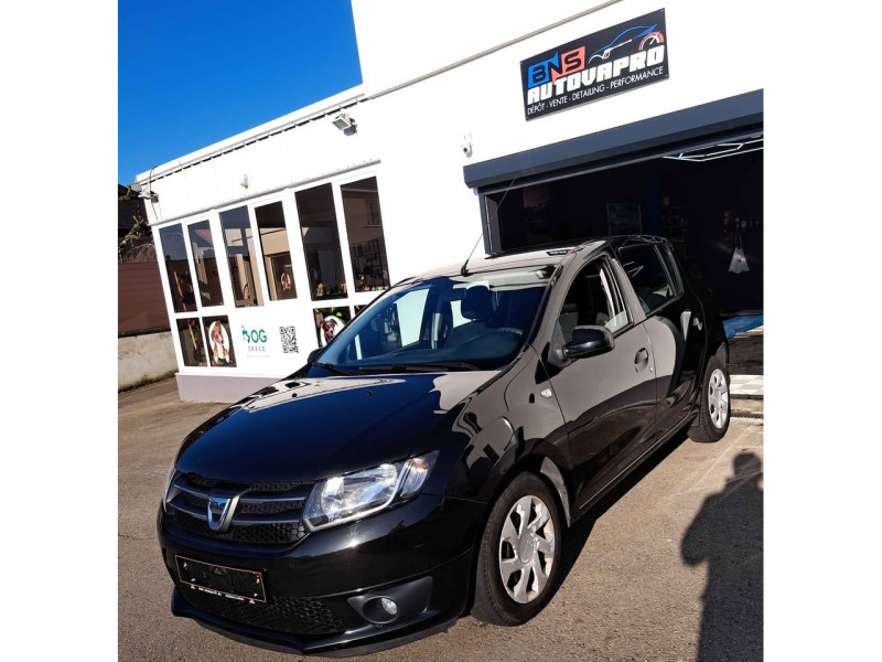 Dacia Sandero 1