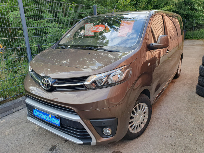 Toyota Proace VERSO 9 PLACES
