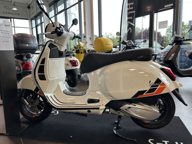 Vespa GTS Super Sport 310