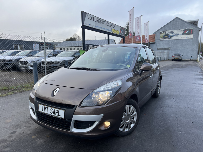 Renault Megane SCENIC 2.0 140CV AUTO