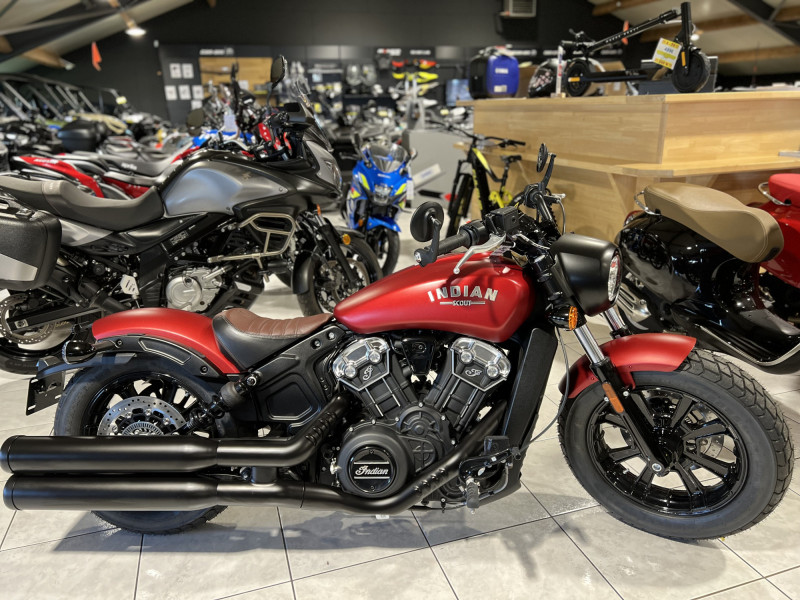 Indian Scout Bobber 1200cc / 100cv Sunset red smoke
