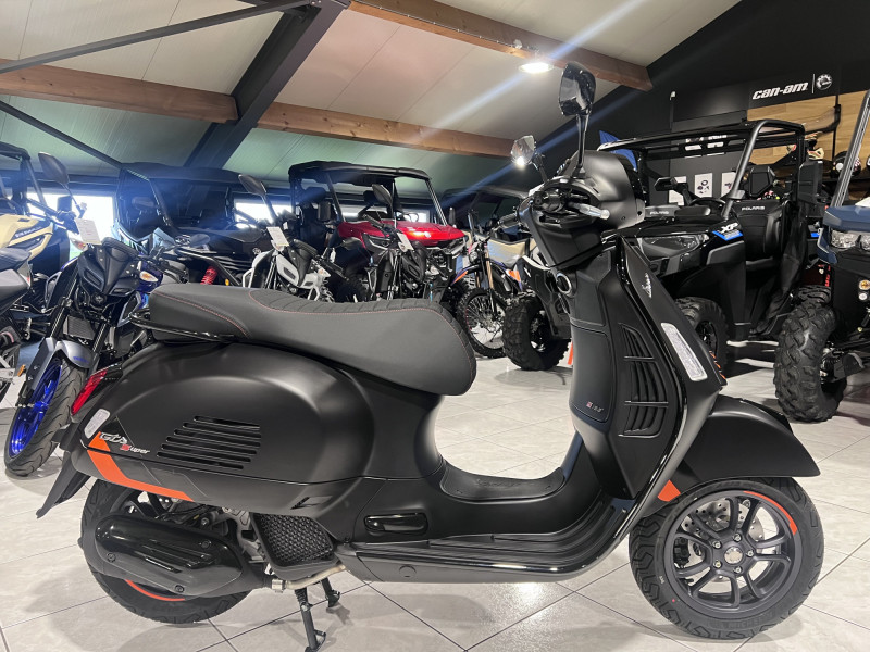 Vespa GTS Super Sport 125