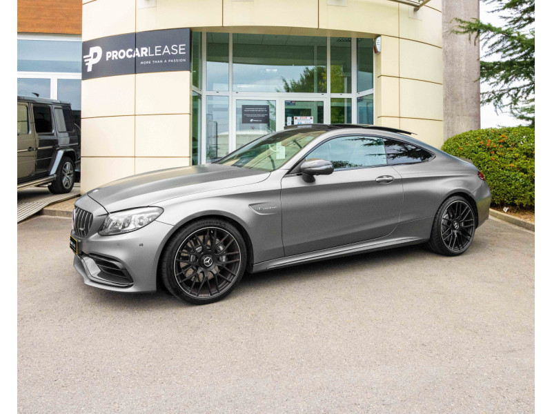 Mercedes-Benz C 63 AMG COUPE/DISTRONIC/CARBON/PERFO/360/VOLL/MAGNO DESIGNO