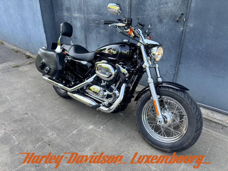 Harley-Davidson 1200 Custom 