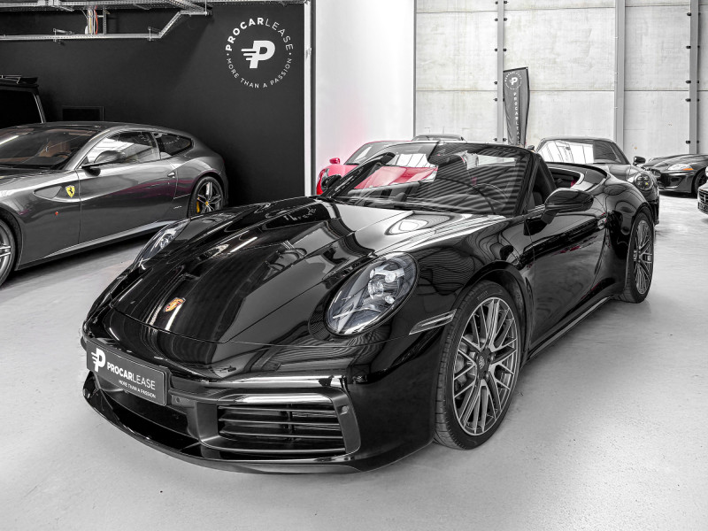 Porsche 992 CARRERA CABRIOLET/LIFT/CHRONO/CARBON/VENTILED SEATS