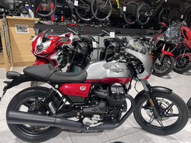 Moto Guzzi V 7 CORSA