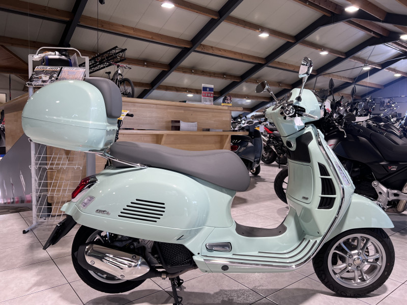 Vespa GTS 125 Classica