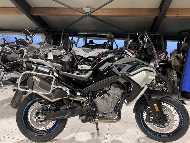 CF Moto 800 MT SPORT