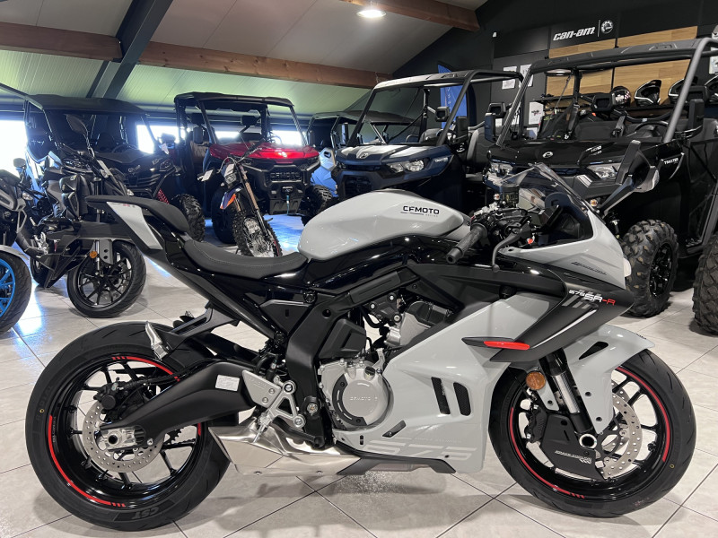 CF Moto 675 SR-R 