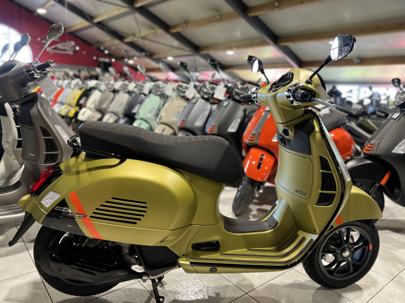 Vespa GTS Super Sport 125