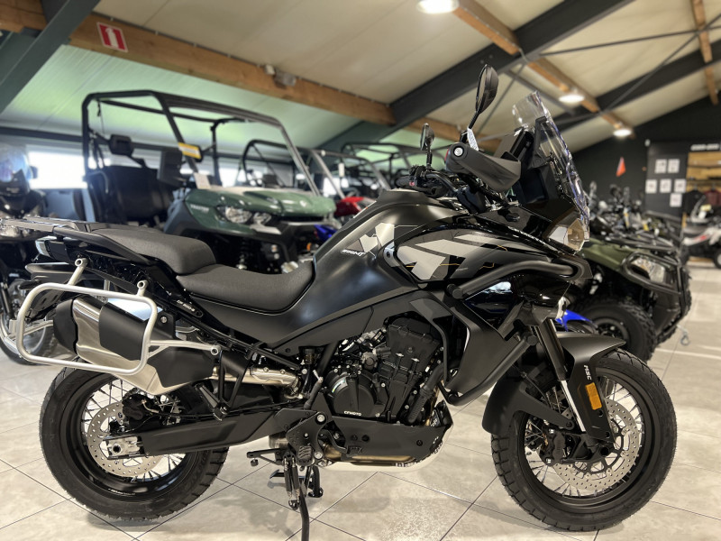 CF Moto 800 MT EXPLORER