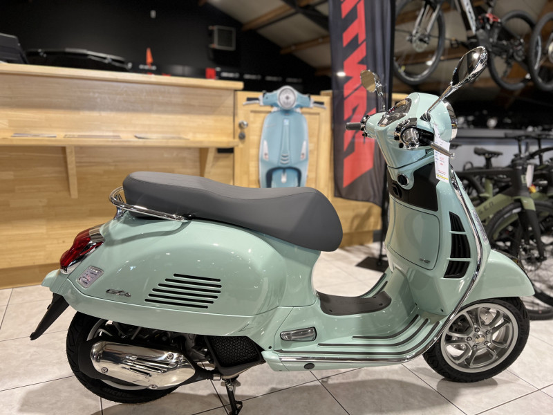 Vespa GTS 125 Classica