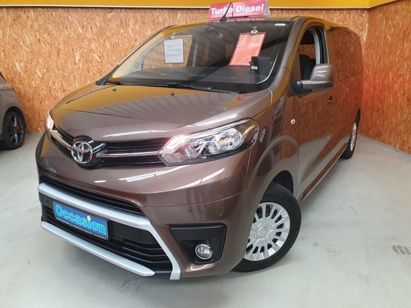 Toyota Proace VERSO 9 PLACES