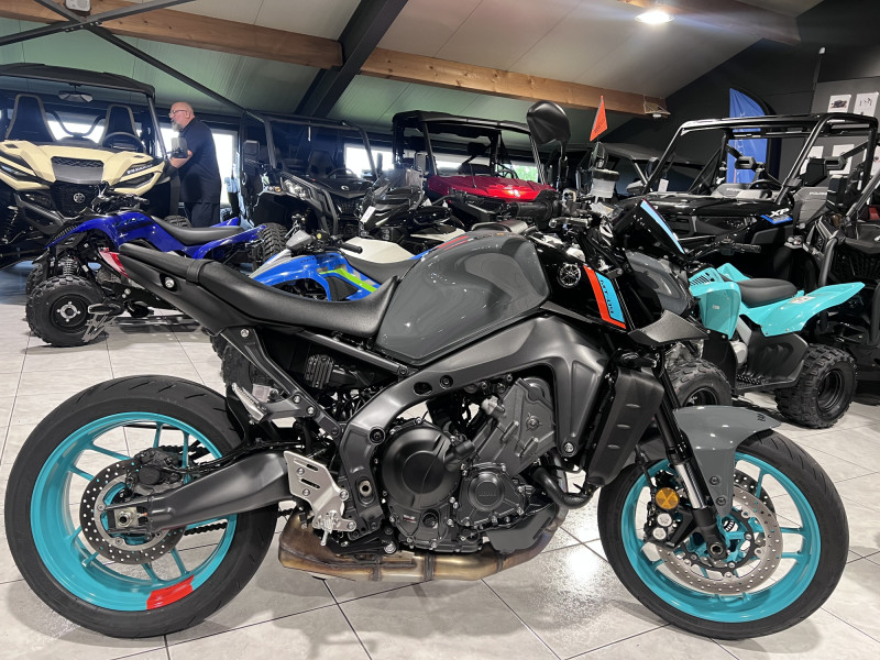 Yamaha MT-09 